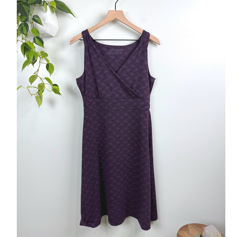 Eddie Bauer Travex Dress Womens M Purple Geometric Sleeveless Travel V-Neck